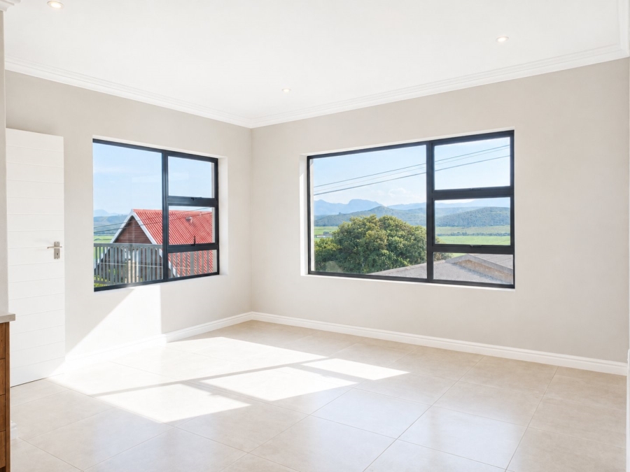3 Bedroom Property for Sale in Fraaiuitsig Western Cape
